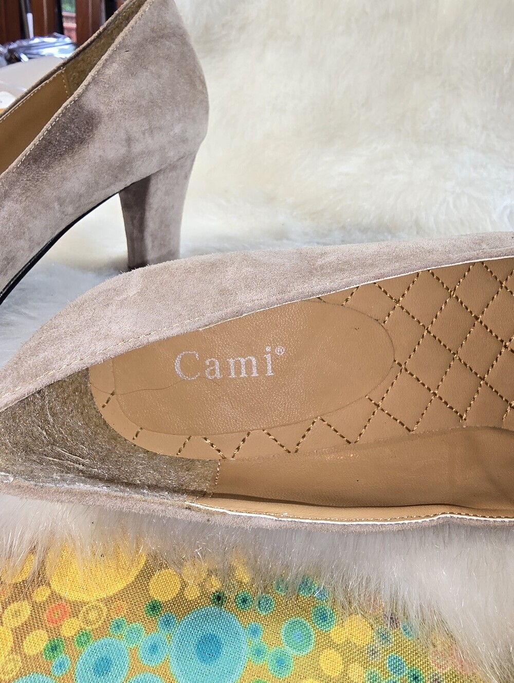 Cami Distressed Effect Taupe Suede/Crinkled Gauzy Bow Block-Heel Pumps - Women - Picture 13 of 14